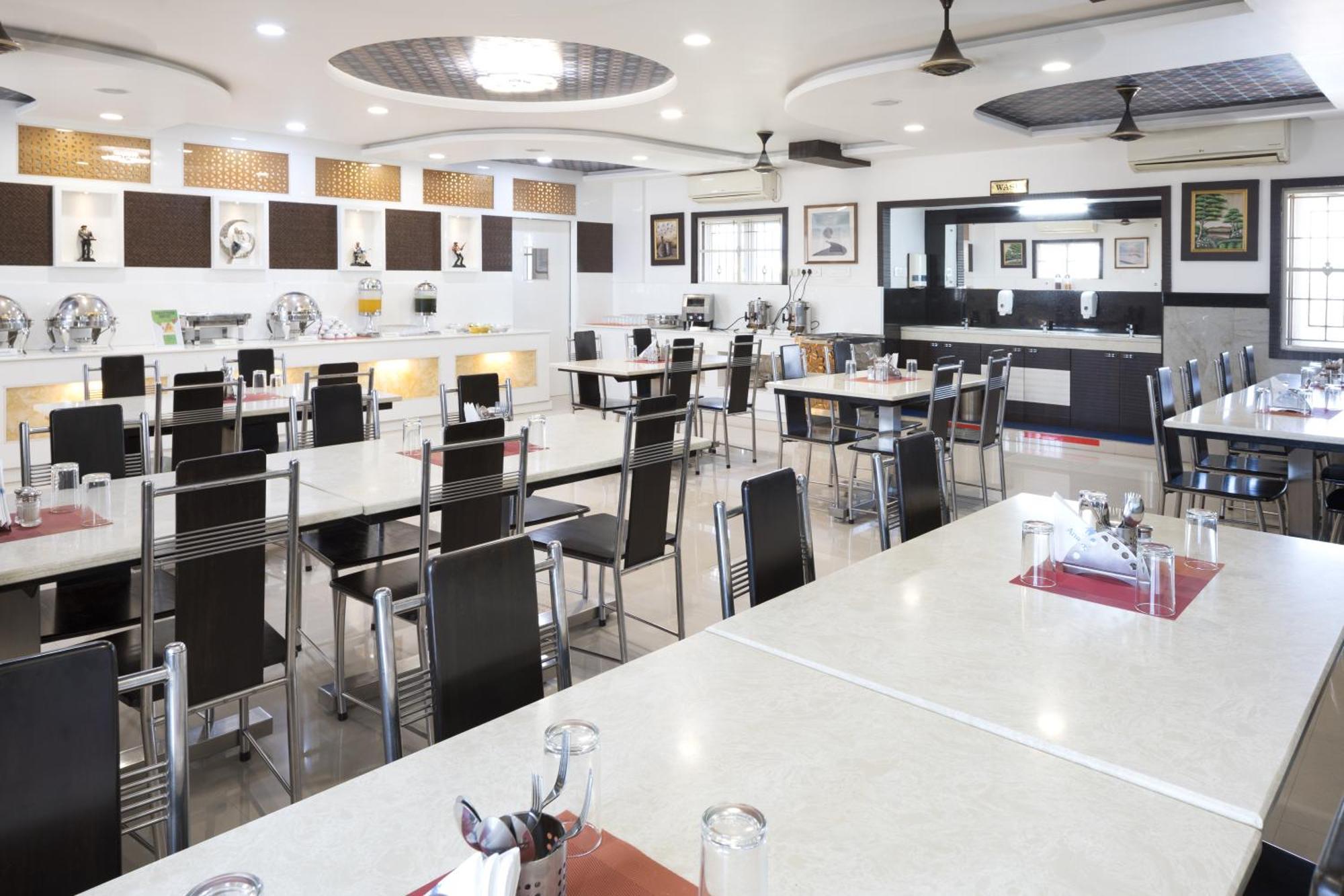 Hotel Ananyas Nest Coimbatore Esterno foto
