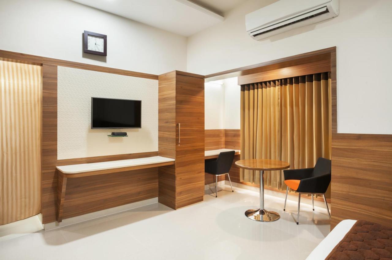 Hotel Ananyas Nest Coimbatore Esterno foto