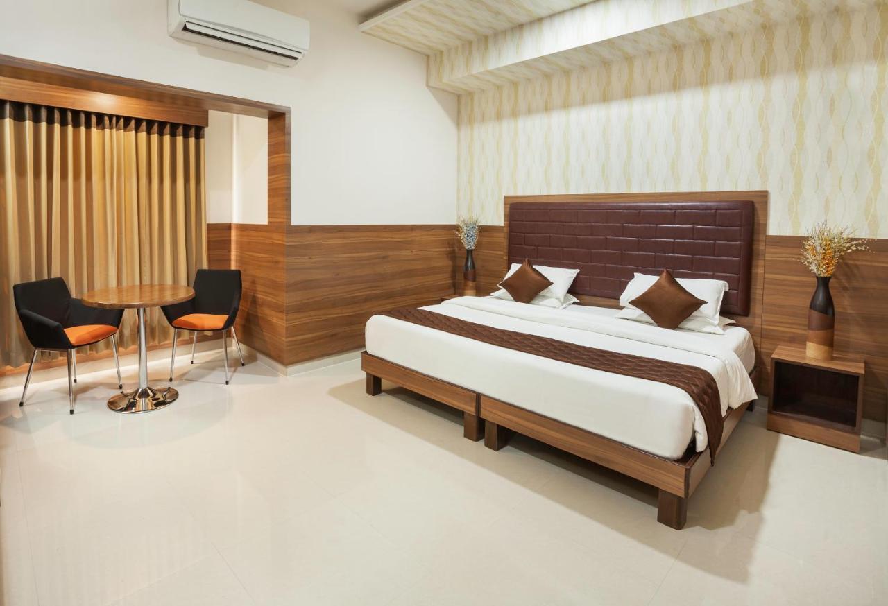 Hotel Ananyas Nest Coimbatore Esterno foto