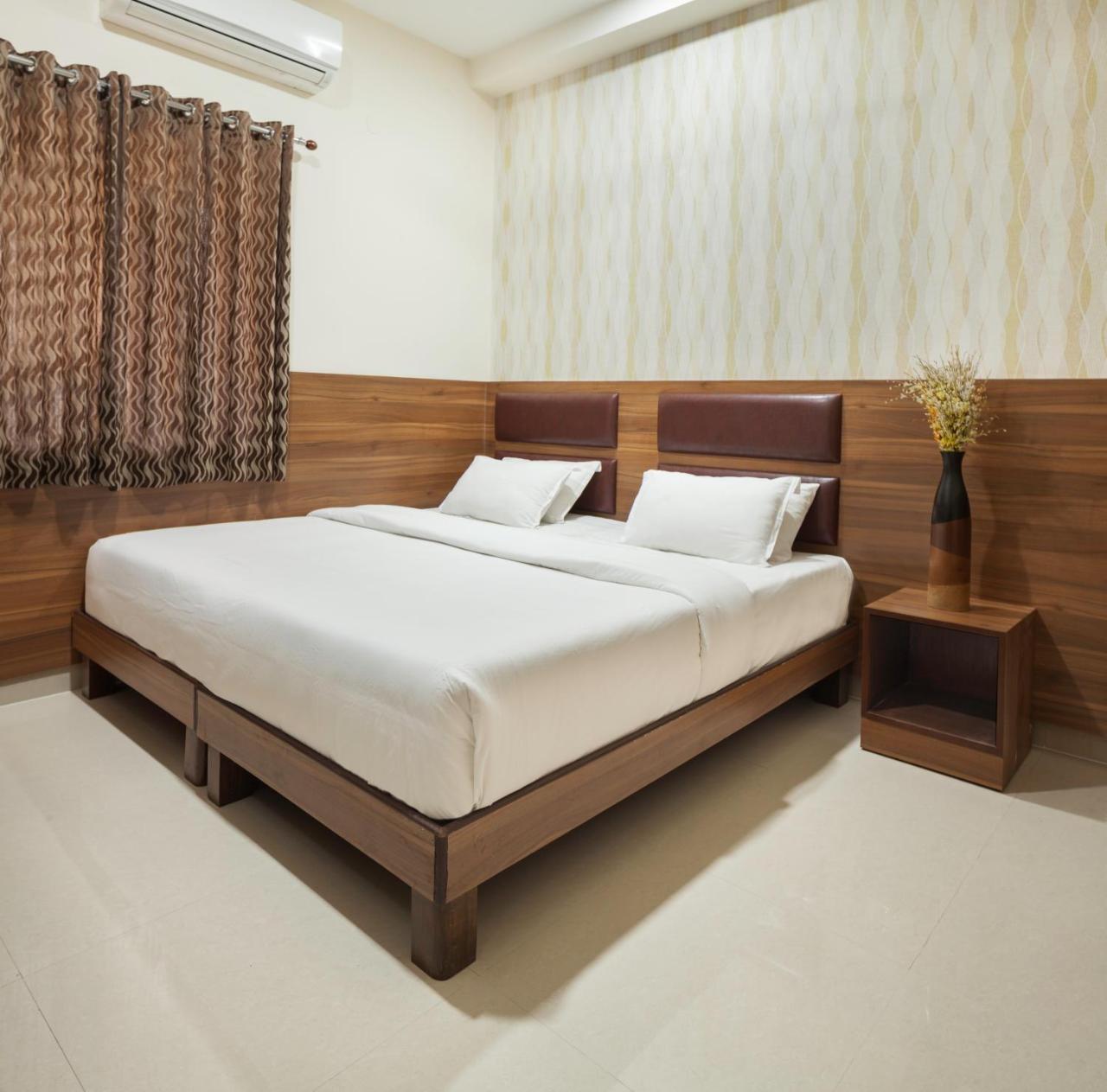 Hotel Ananyas Nest Coimbatore Esterno foto